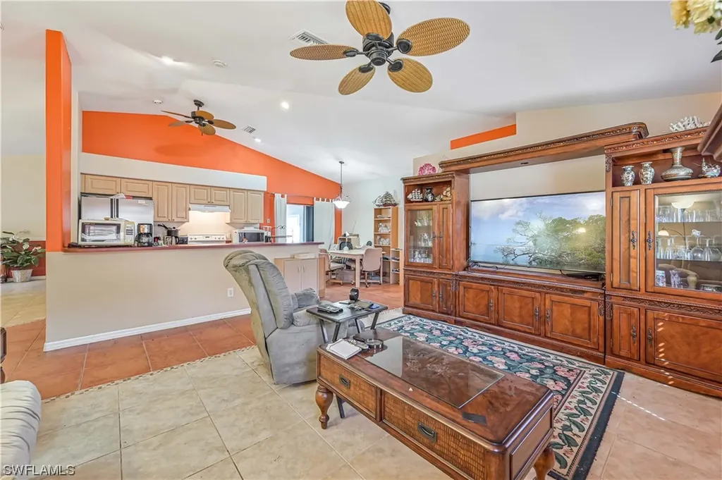 3709 SW 11th Court Cape Coral FL 33914