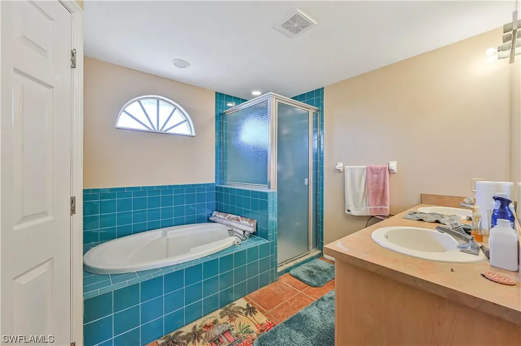 3709 SW 11th Court Cape Coral FL 33914