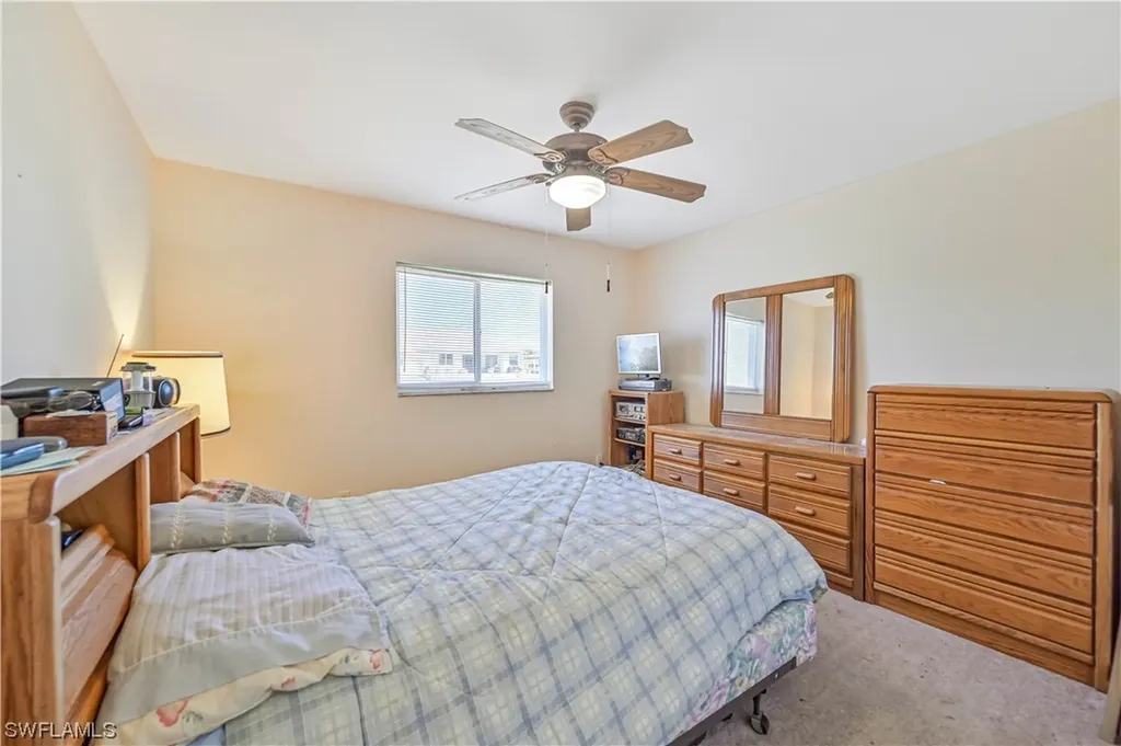 3709 SW 11th Court Cape Coral FL 33914