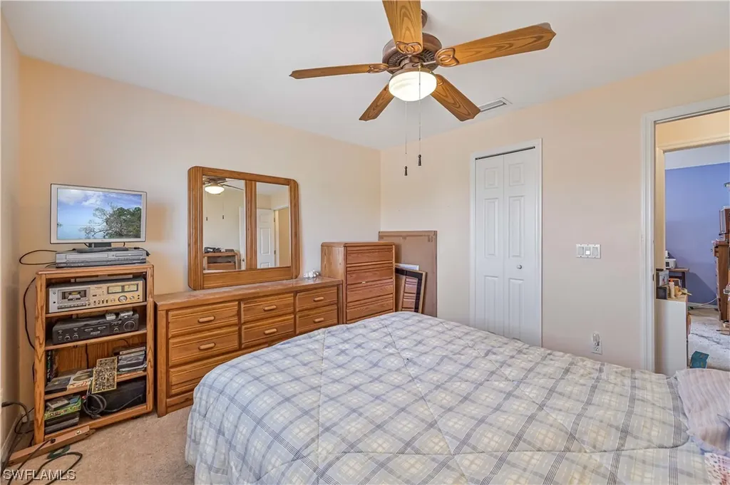 3709 SW 11th Court Cape Coral FL 33914