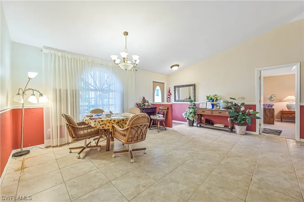 3709 SW 11th Court Cape Coral FL 33914