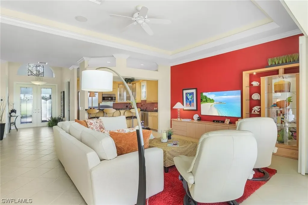 4304 Kensington High Street Naples FL 34105