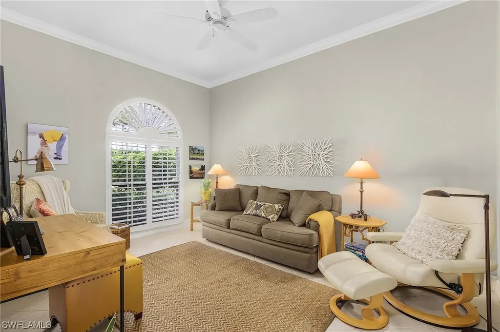 4304 Kensington High Street Naples FL 34105