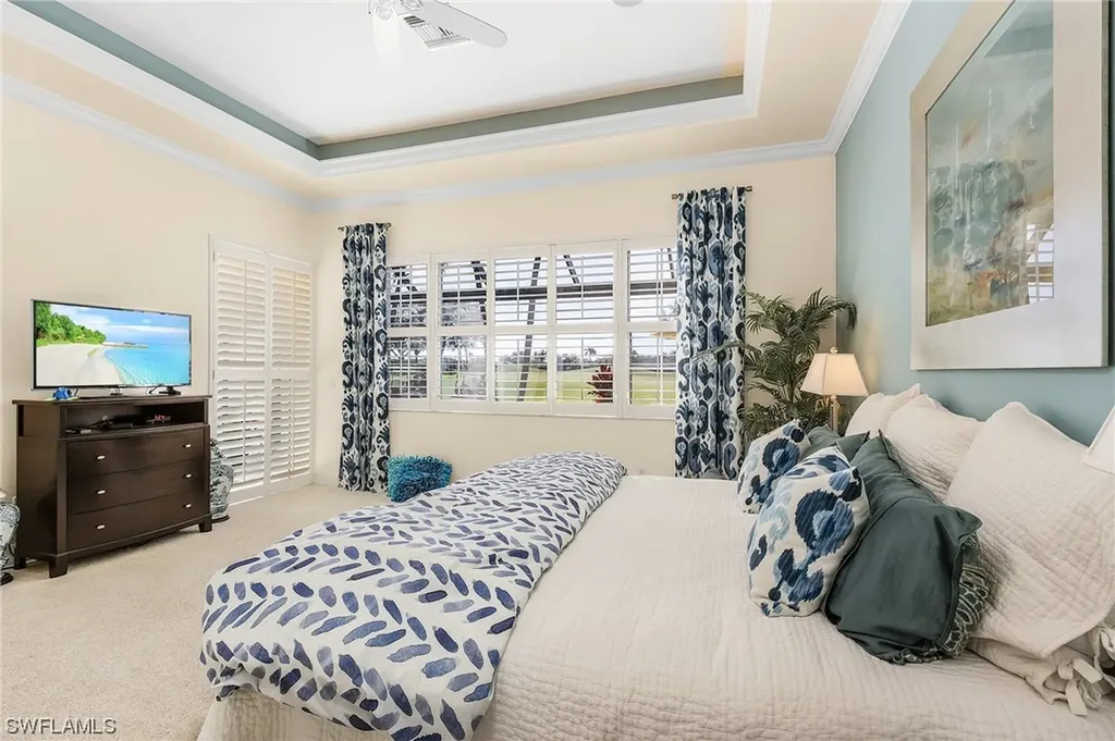 4304 Kensington High Street Naples FL 34105