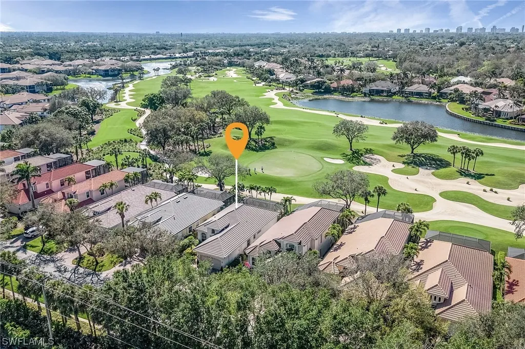 4304 Kensington High Street Naples FL 34105