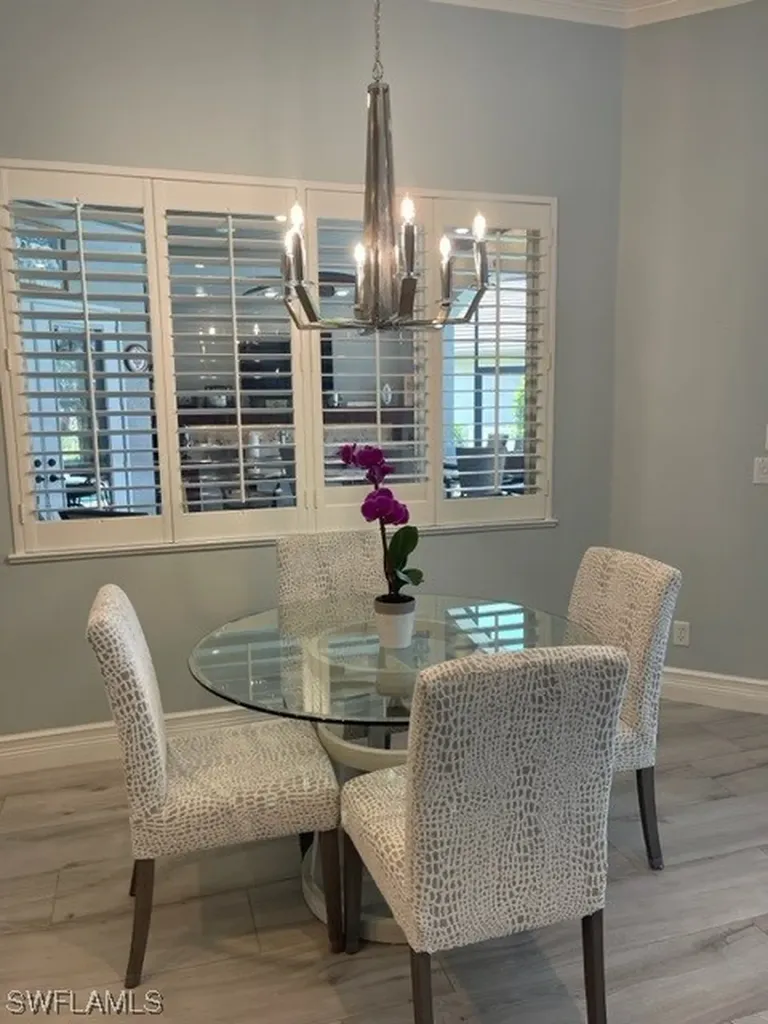 2067 Mission Drive Naples FL 34109