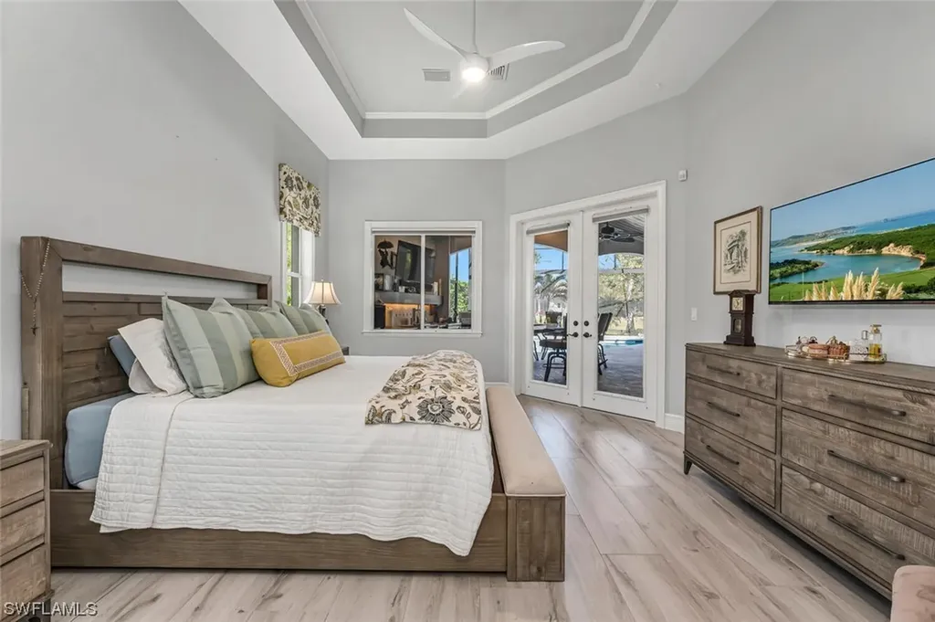 2067 Mission Drive Naples FL 34109