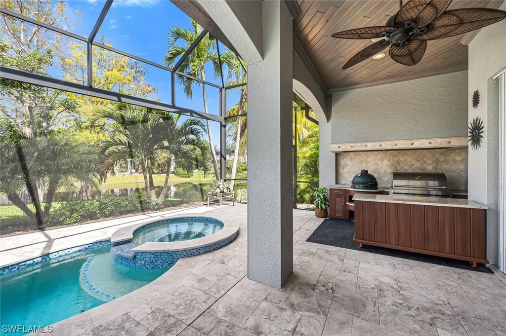 2067 Mission Drive Naples FL 34109