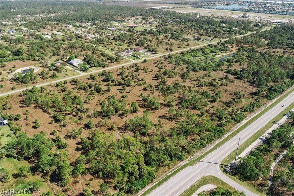 000 8th Street NE Naples FL 34120