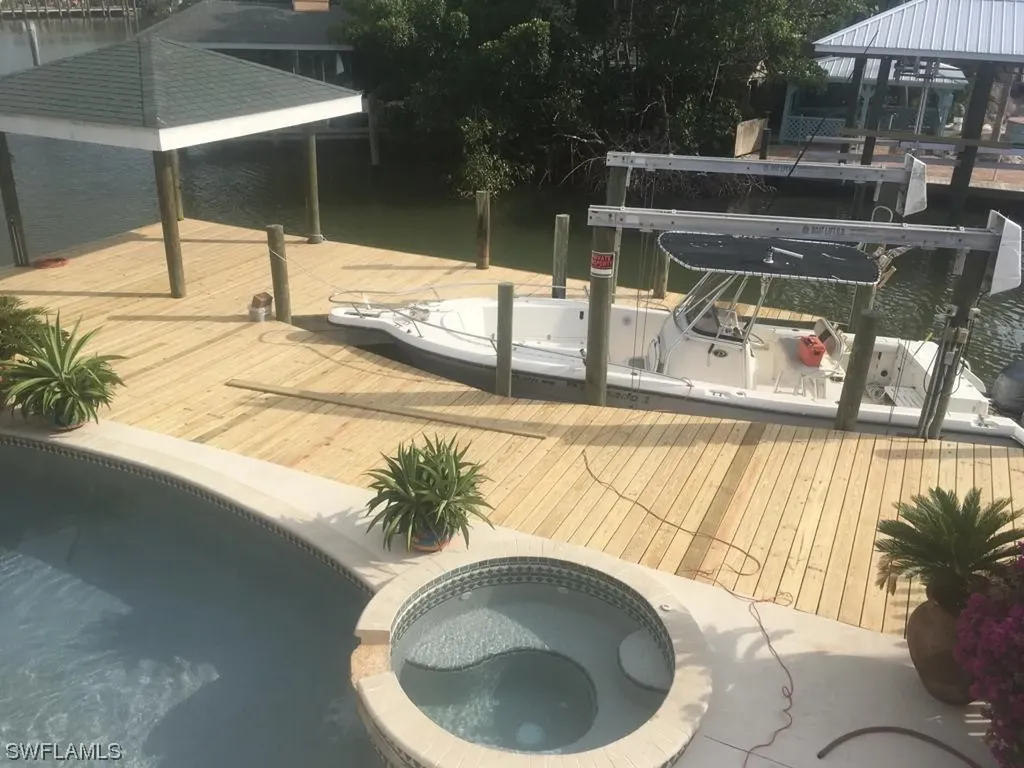 910 3rd Street Fort Myers Beach FL 33931