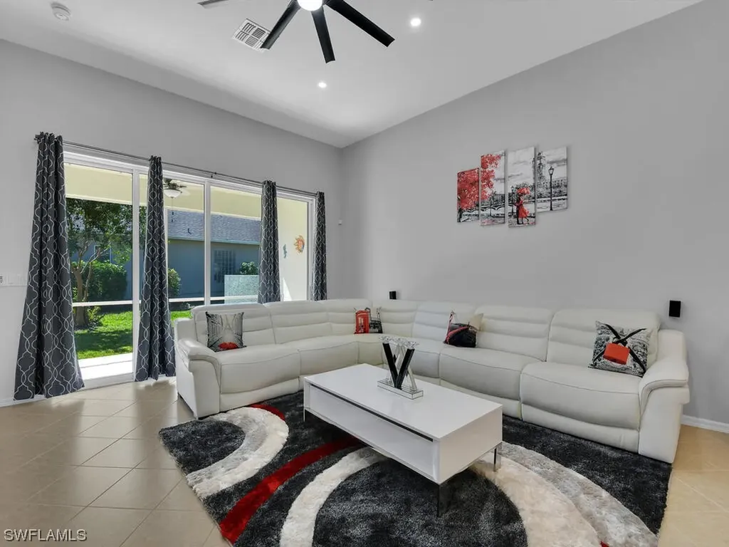 8546 Silk Oak Lane Naples FL 34119