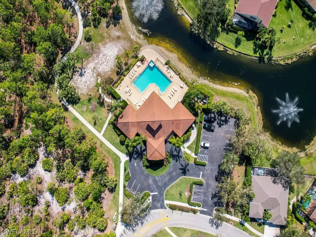 8546 Silk Oak Lane Naples FL 34119