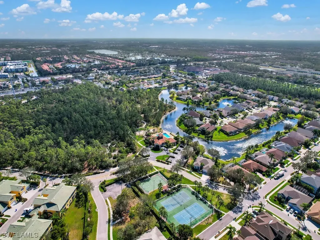 8546 Silk Oak Lane Naples FL 34119