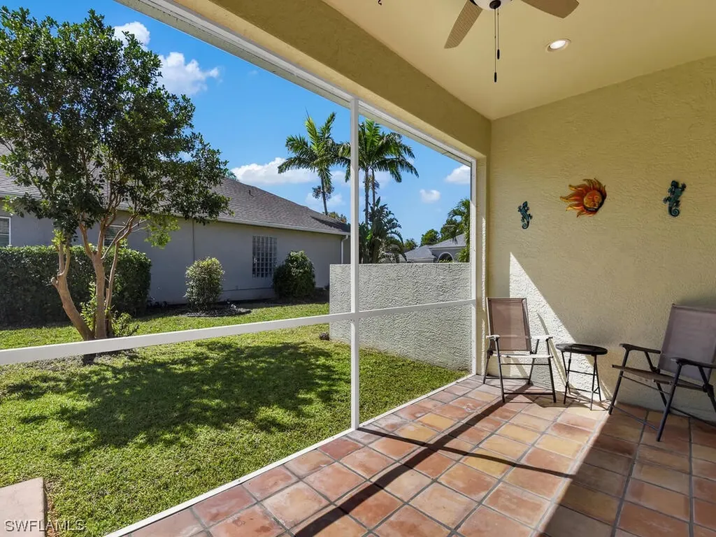 8546 Silk Oak Lane Naples FL 34119