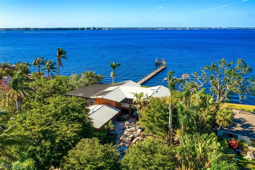 5597 Sundown Harbor Court Fort Myers FL 33919