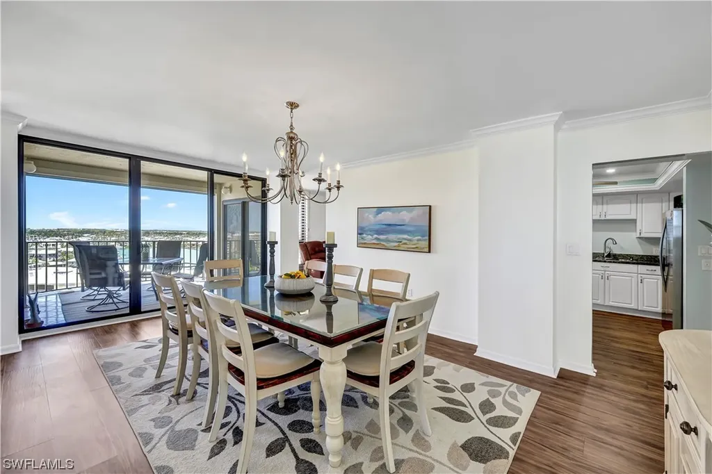 3215 Gulf Shore Boulevard N Naples FL 34103