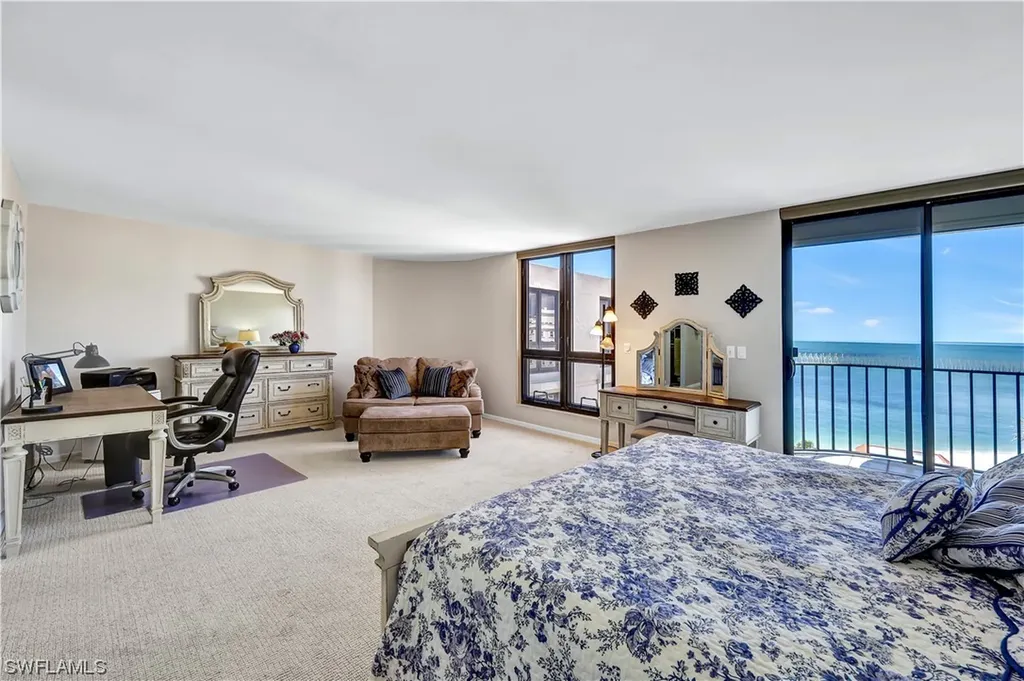 3215 Gulf Shore Boulevard N Naples FL 34103