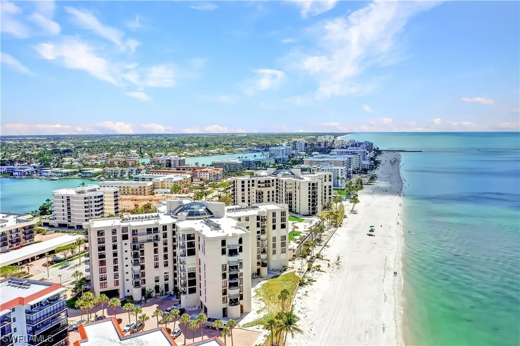 3215 Gulf Shore Boulevard N Naples FL 34103