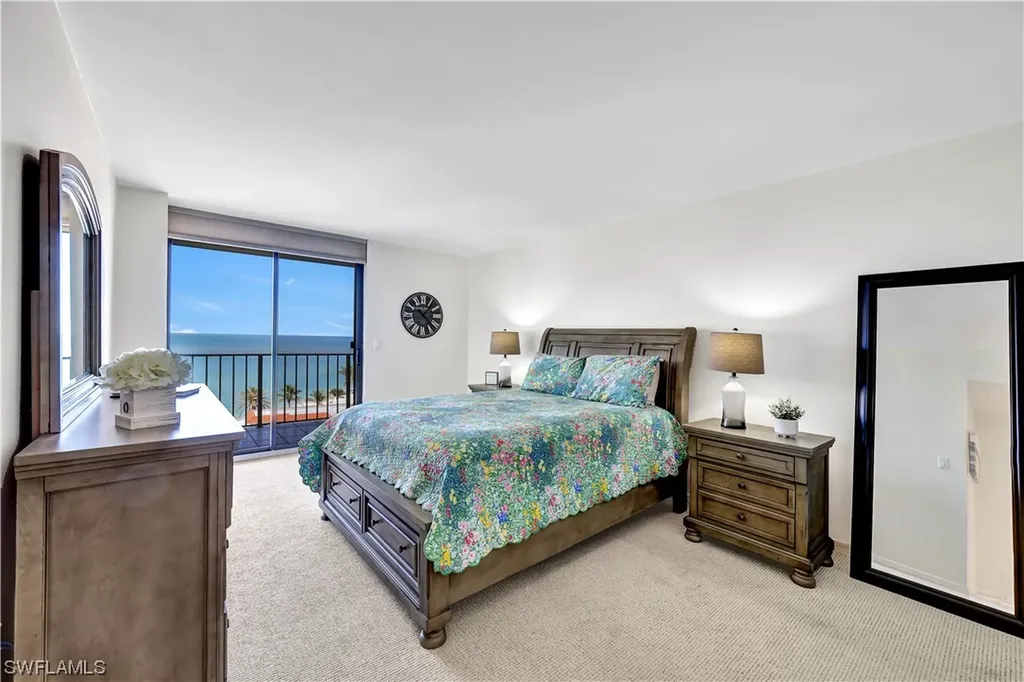 3215 Gulf Shore Boulevard N Naples FL 34103