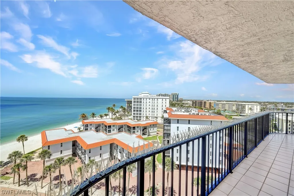 3215 Gulf Shore Boulevard N Naples FL 34103