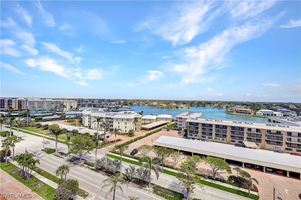 3215 Gulf Shore Boulevard N Naples FL 34103