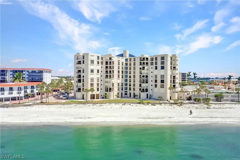3215 Gulf Shore Boulevard N Naples FL 34103