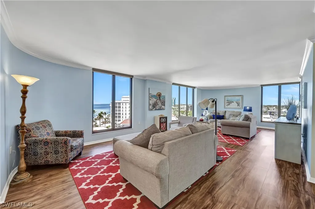 3215 Gulf Shore Boulevard N Naples FL 34103