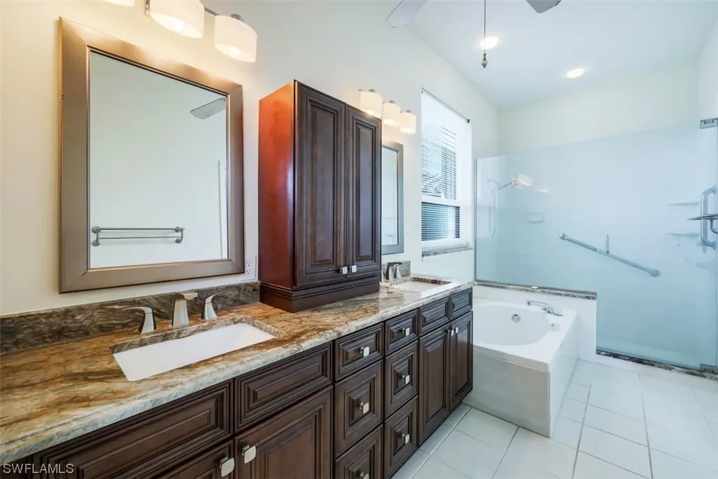 9841 Mainsail Court Fort Myers FL 33919