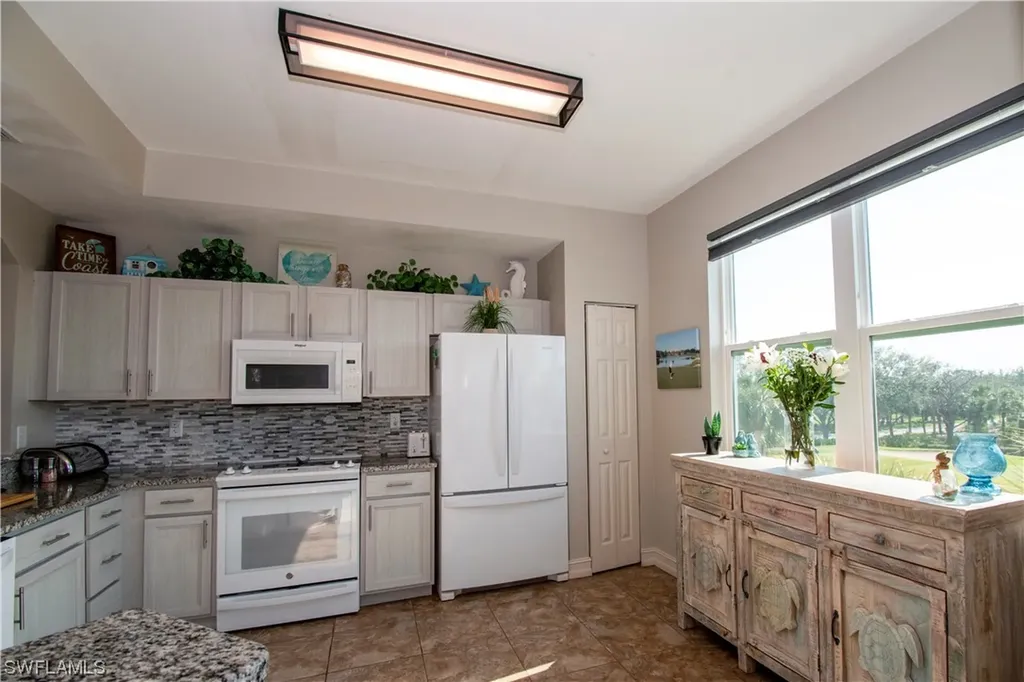 20800 Hammock Greens Lane Estero FL 33928
