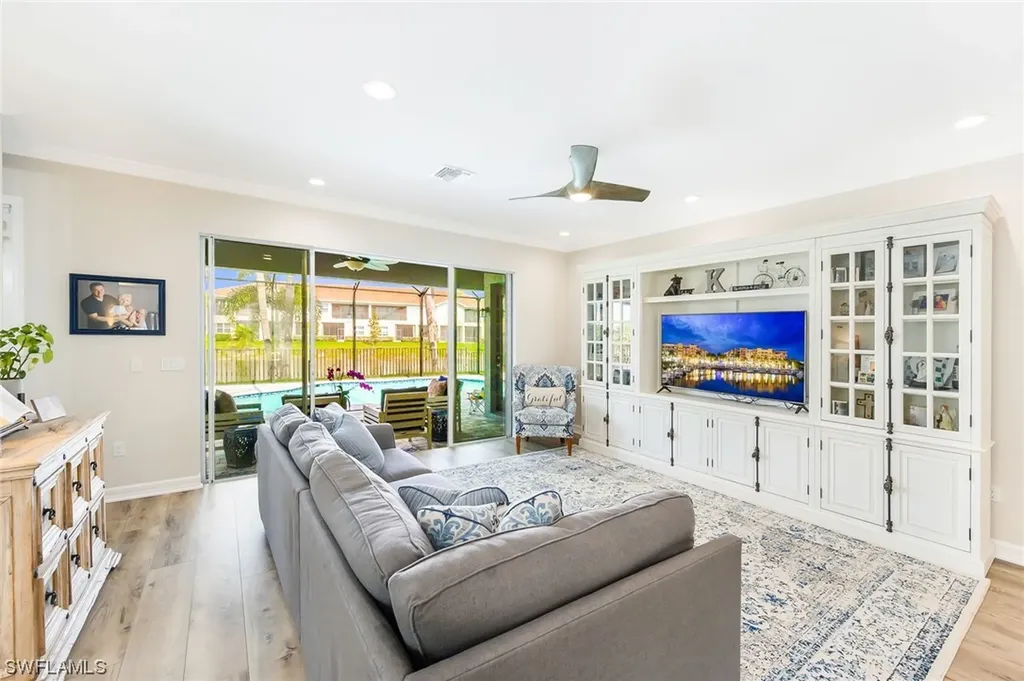 6619 Marbella Drive Naples FL 34105