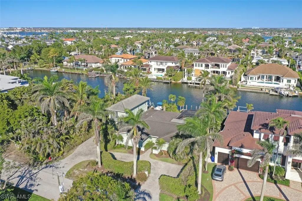 1935 5th Street S Naples FL 34102