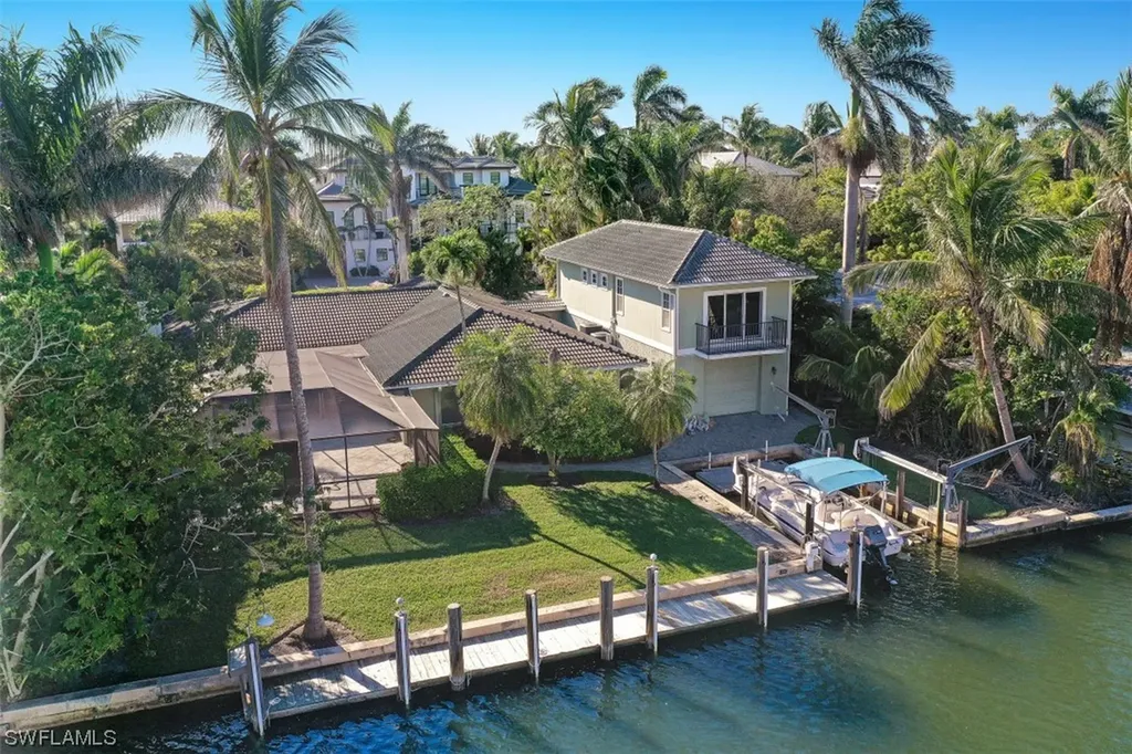 1935 5th Street S Naples FL 34102