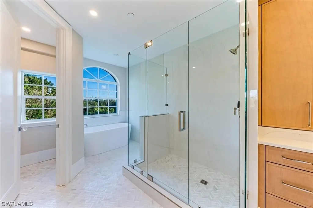 8440 Abbington Circle Naples FL 34108