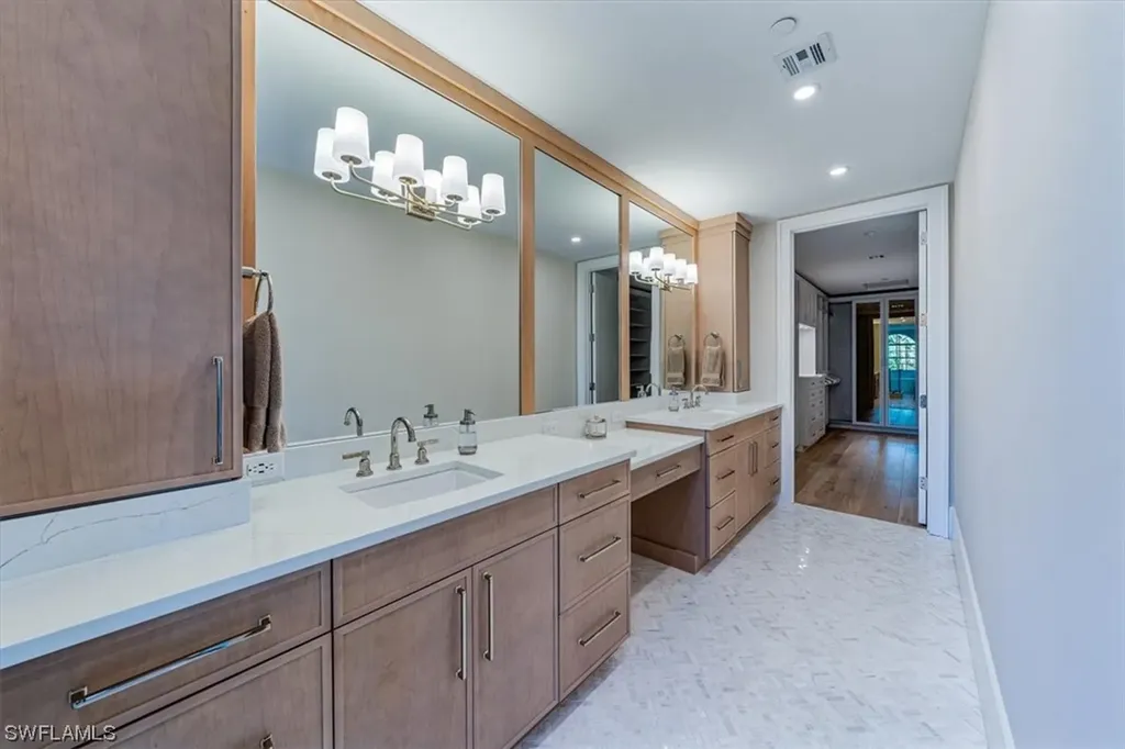 8440 Abbington Circle Naples FL 34108