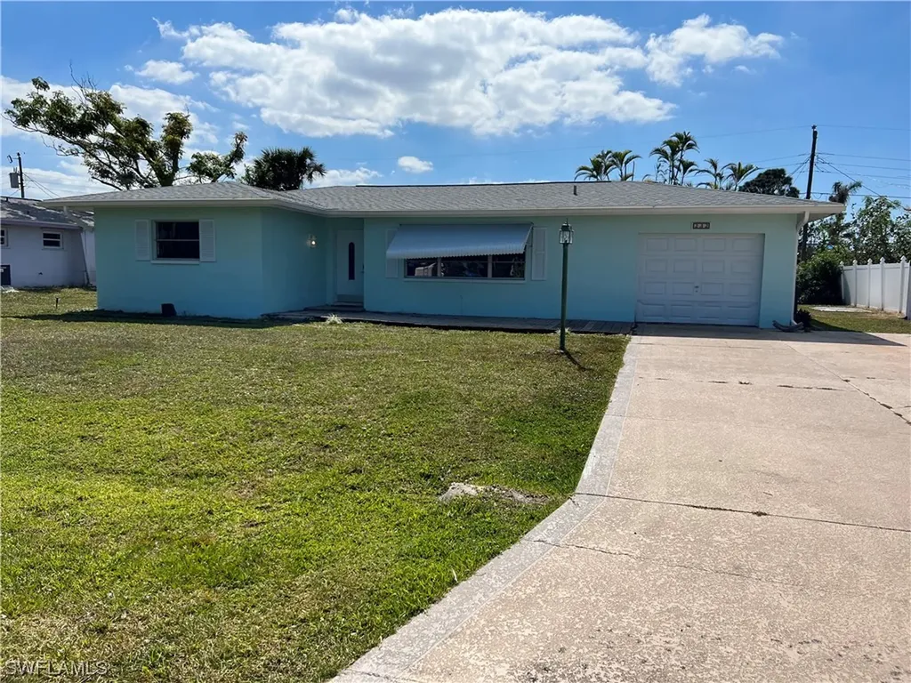 232 SE 45th Street Cape Coral FL 33904