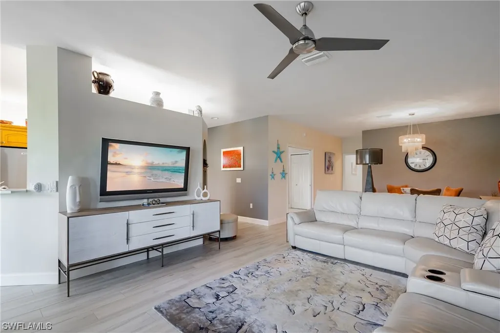 6035 Pinnacle Lane Naples FL 34110