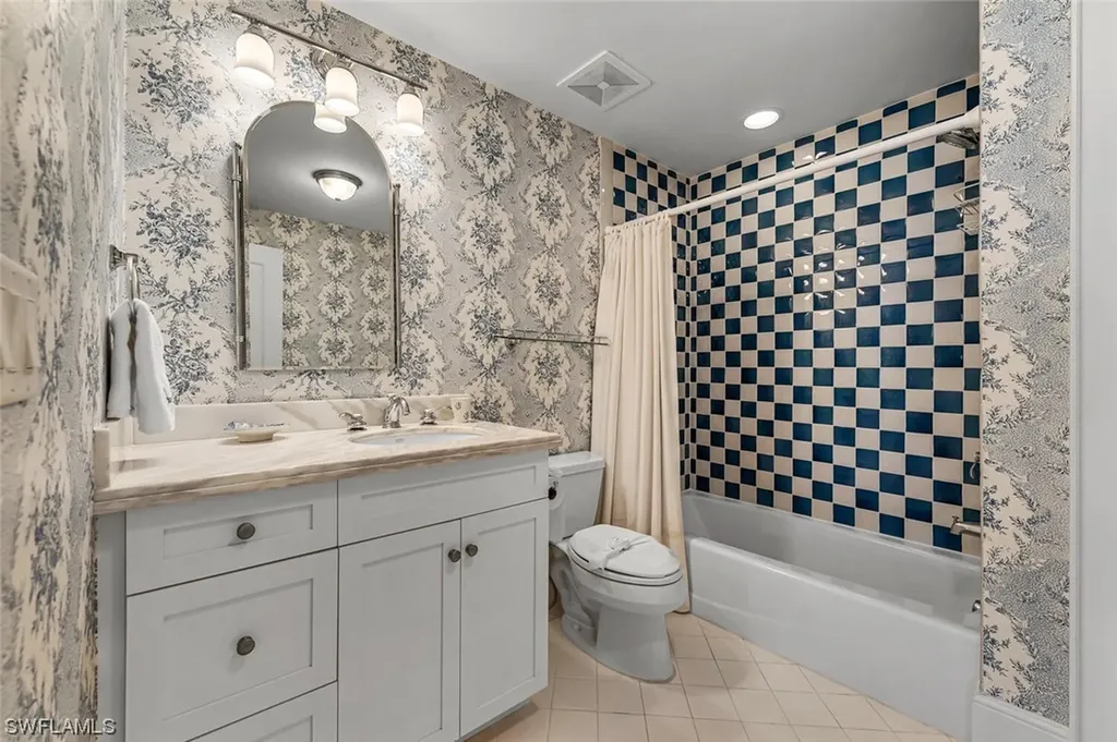 623 14th Avenue S Naples FL 34102