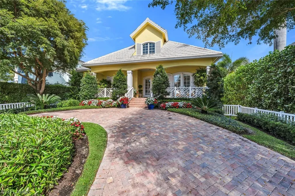 623 14th Avenue S Naples FL 34102