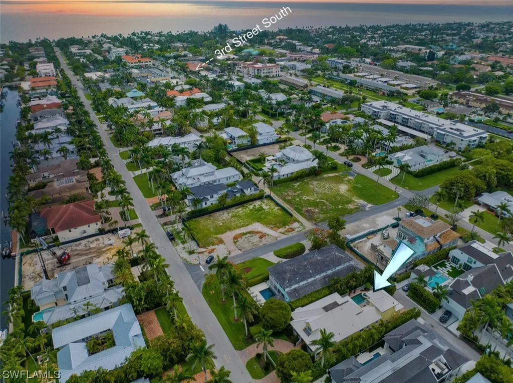 623 14th Avenue S Naples FL 34102