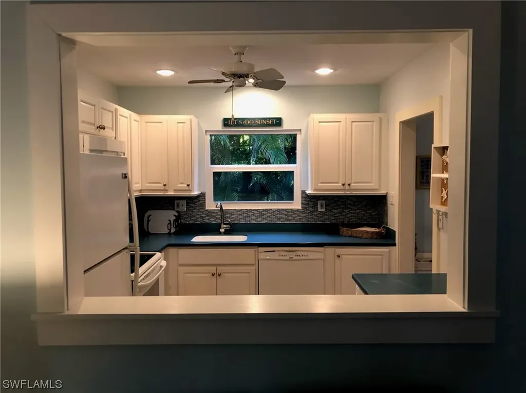 2840 W Gulf Drive Sanibel FL 33957