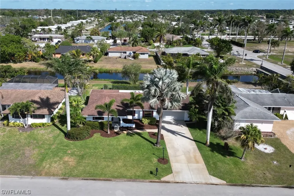 103 Doral Circle Naples FL 34113