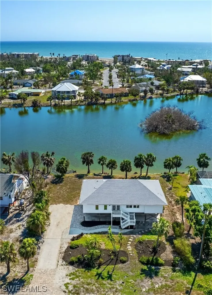 3311 Twin Lakes Lane Sanibel FL 33957