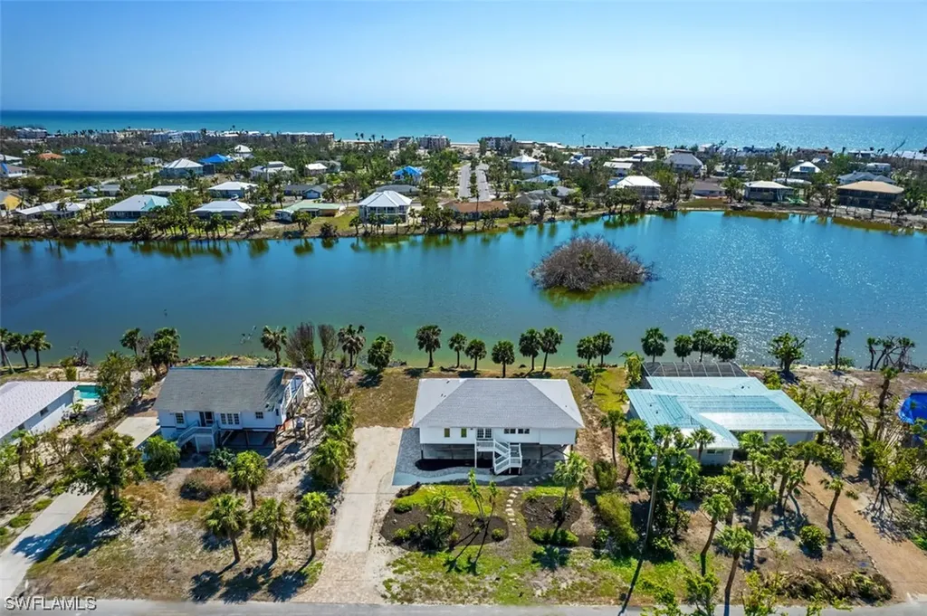 3311 Twin Lakes Lane Sanibel FL 33957