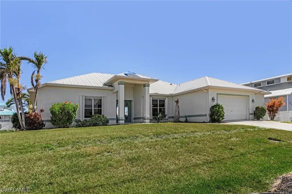 2372 Sycamore Street St. James City FL 33956