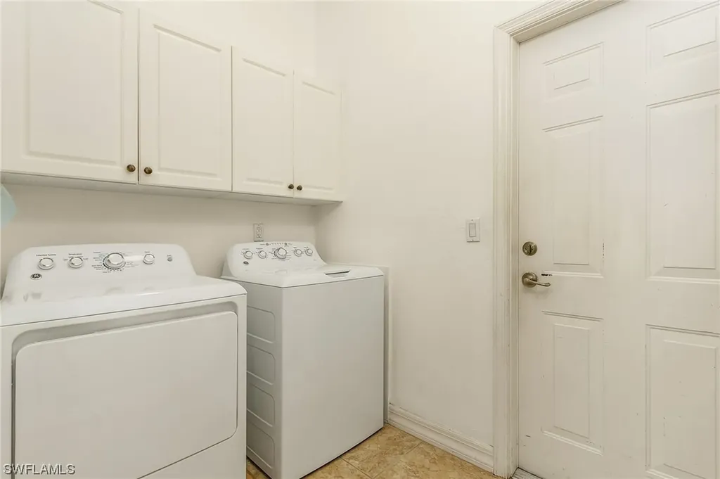 2372 Sycamore Street St. James City FL 33956
