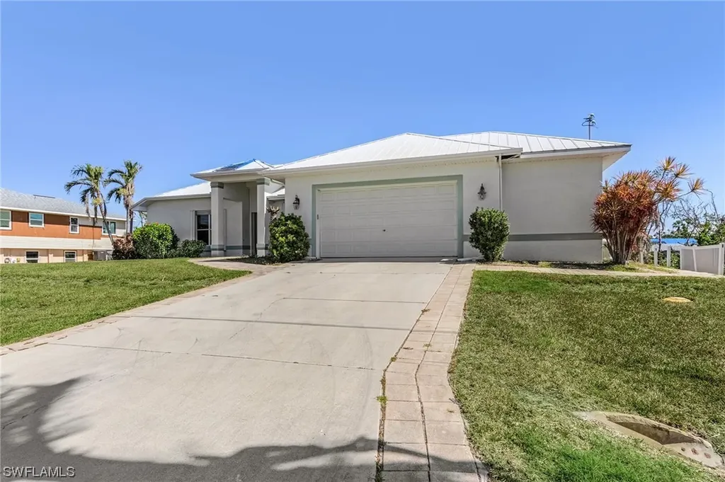 2372 Sycamore Street St. James City FL 33956