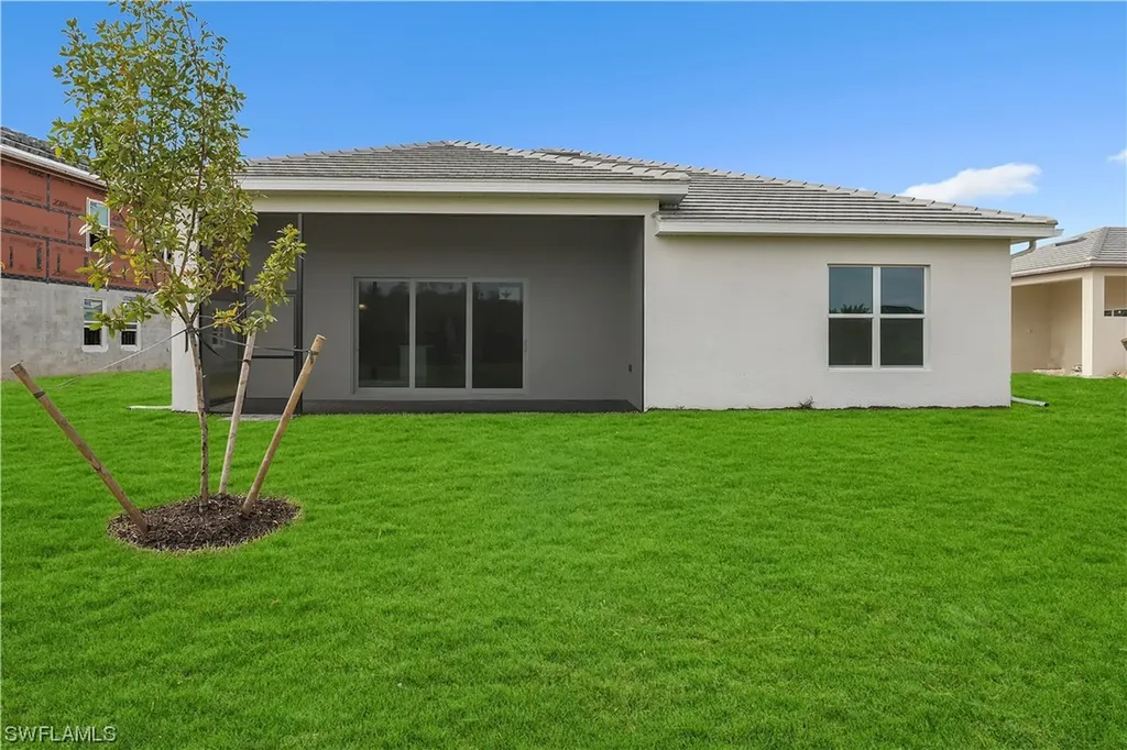 9088 Caicos Way Naples FL 34114