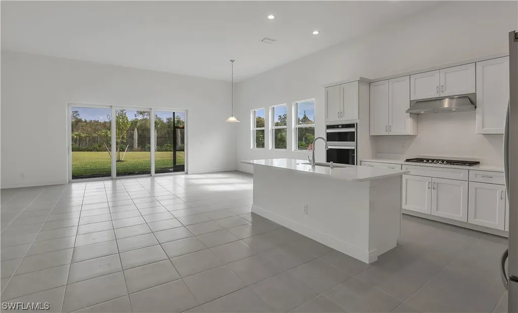 9088 Caicos Way Naples FL 34114