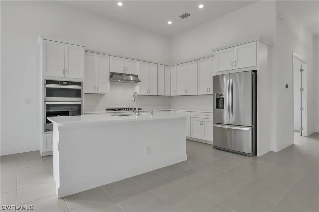 9088 Caicos Way Naples FL 34114