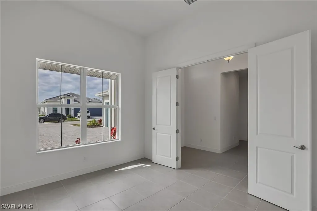 9088 Caicos Way Naples FL 34114